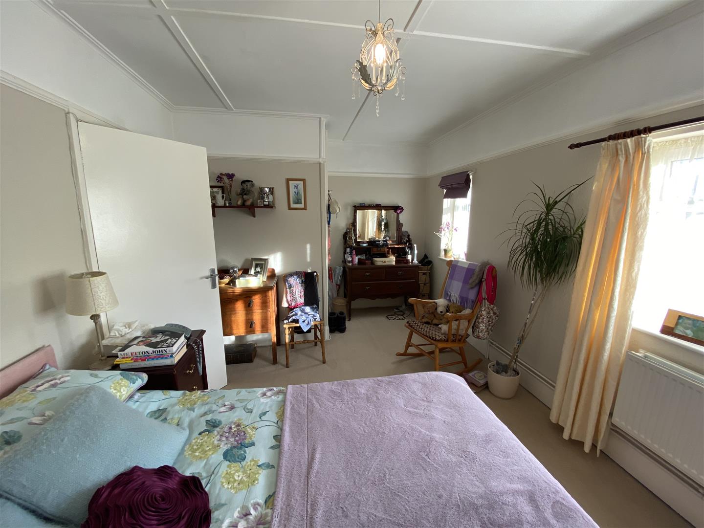 ANOTHER ROOM ASPECT